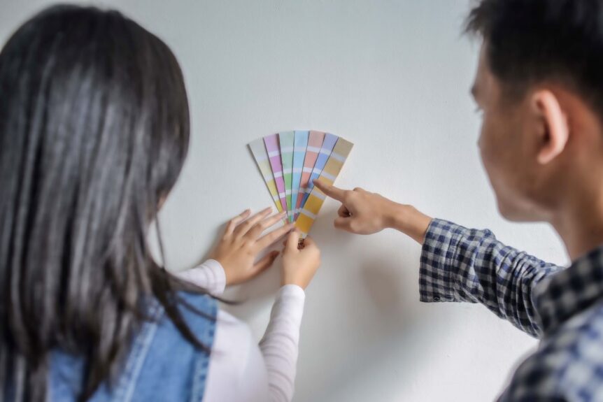 Choose the Right Paint Color for Your Home's Interior